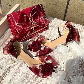 Женские свадебные туфли в стиле 